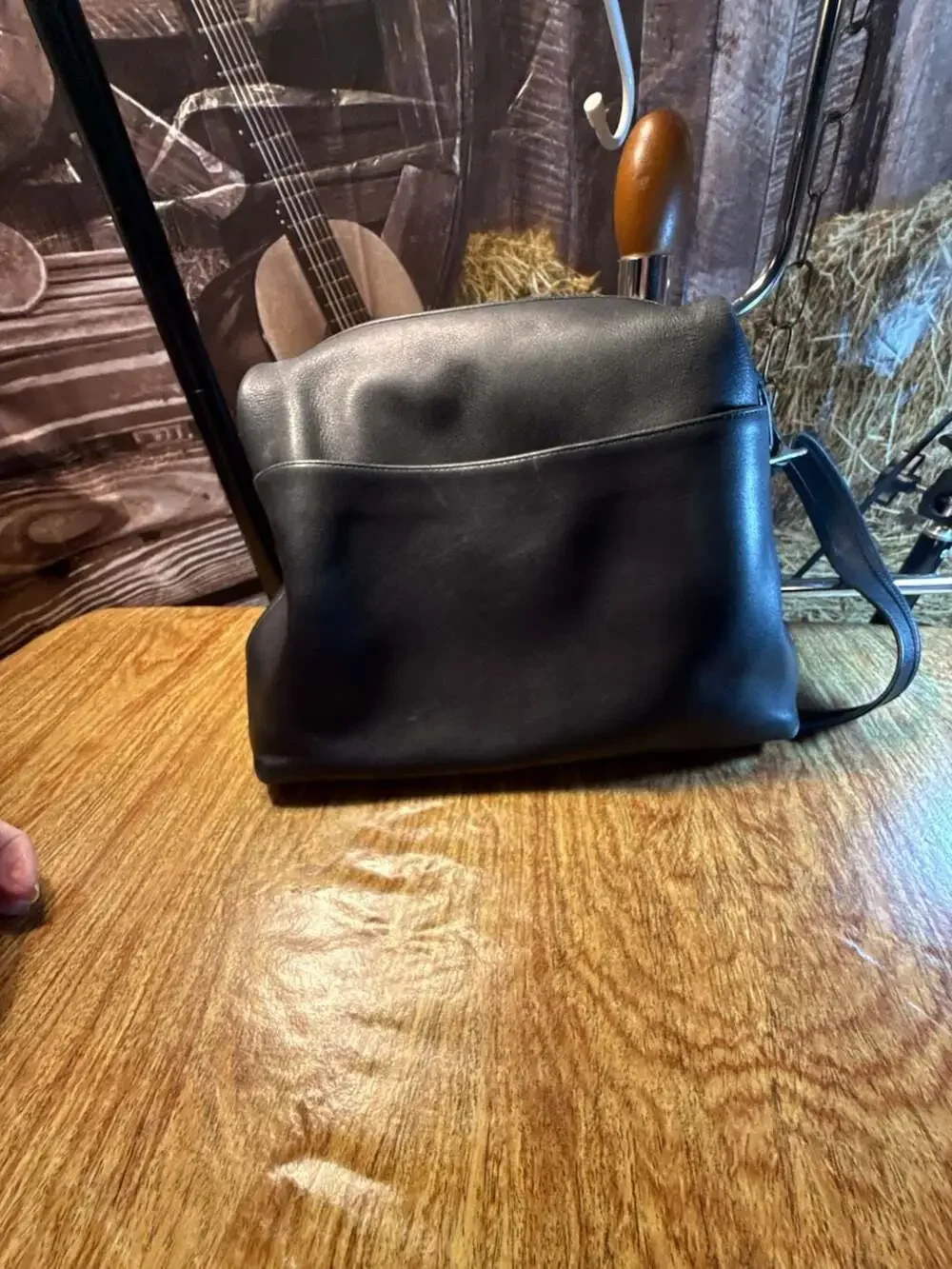 Vintage Coach Black Leather Shoulder Hobo Bag with Hangtag